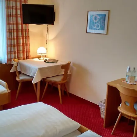 Πανσιόν Unterwirt 3*