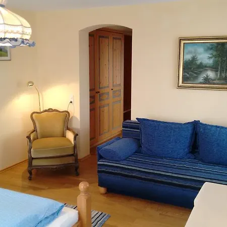 Πανσιόν Unterwirt 3*