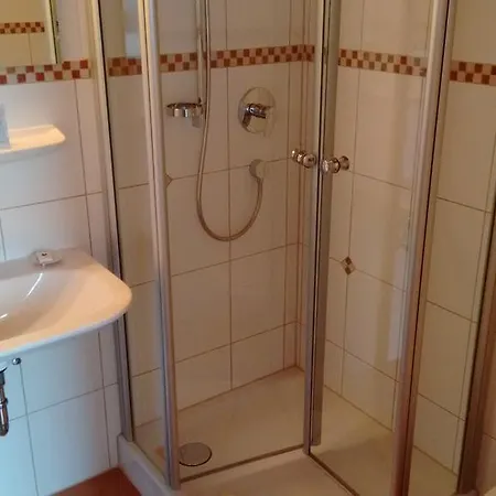 Πανσιόν Unterwirt Eggstätt